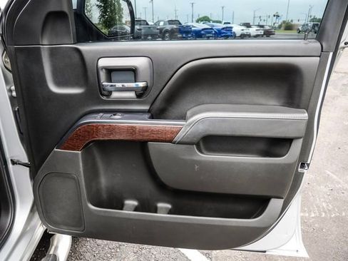 Used 2015 GMC Sierra 1500 SLE w/ SLE Value Package AWD/4WD image 19