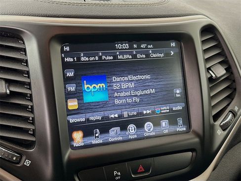 Used 2018 Jeep Cherokee Limited image 14