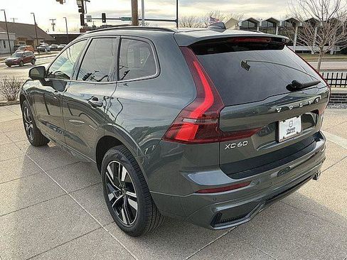 New 2026 Volvo XC60 B5 Plus w/ Climate Package AWD/4WD image 10