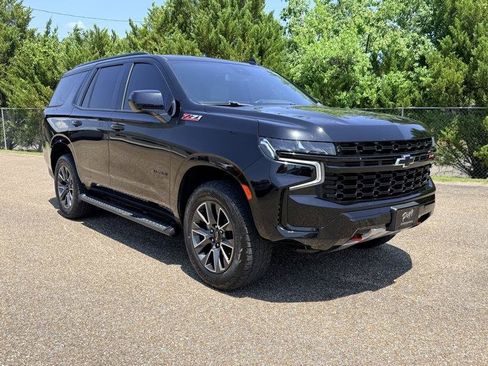 Used 2023 Chevrolet Tahoe Z71 AWD/4WD image 10
