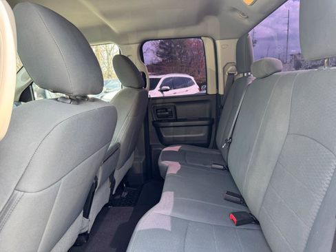 Used 2015 RAM 1500 Express image 17