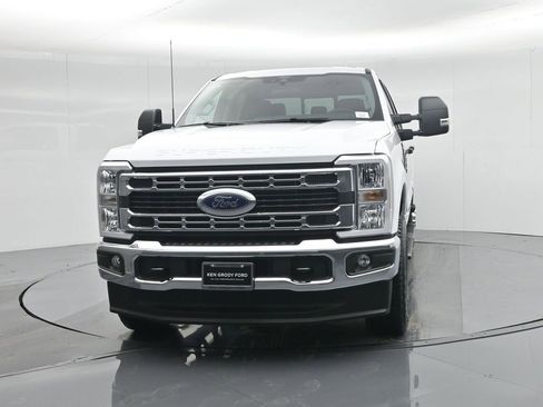 New 2026 Ford F250 XLT w/ FX4 Off-Road Package AWD/4WD image 57