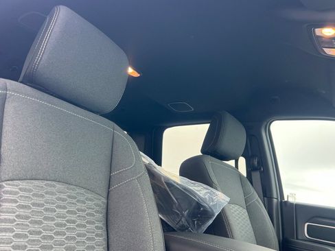 New 2026 RAM 3500 Big Horn AWD/4WD image 15