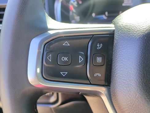 Used 2025 RAM 2500 Laramie AWD/4WD image 19