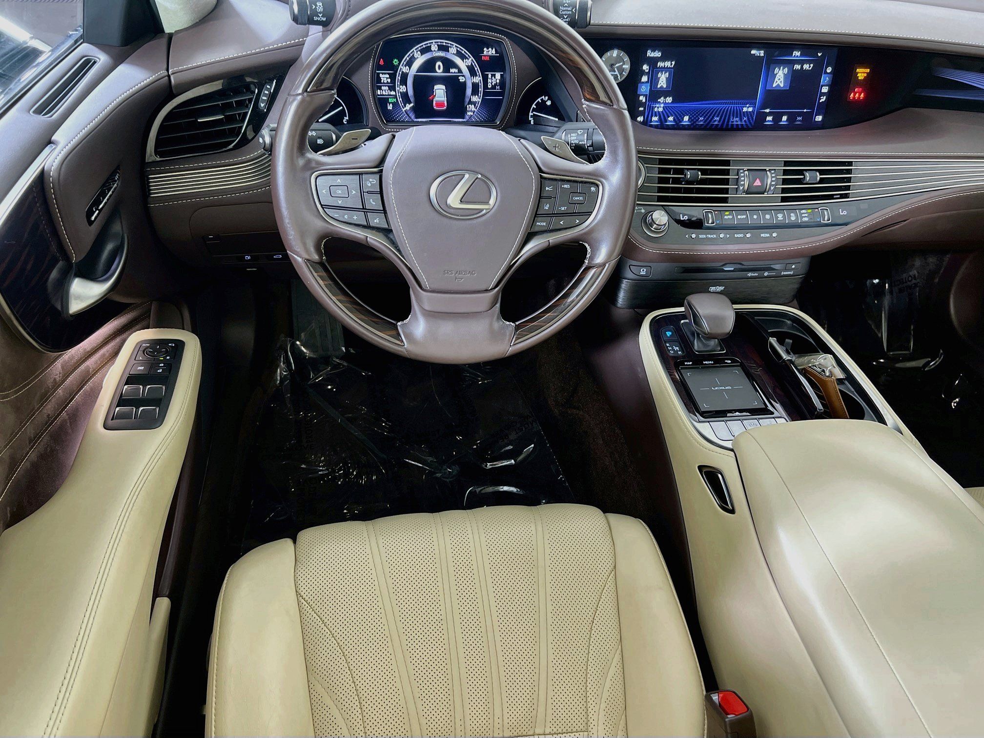 Used 2020 Lexus LS 500 AWD w/ Interior Upgrade Package image 22