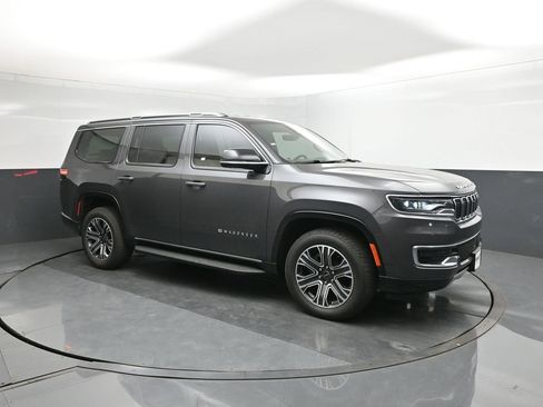 New 2025 Jeep Wagoneer Series II w/ Convenience Group I image 17