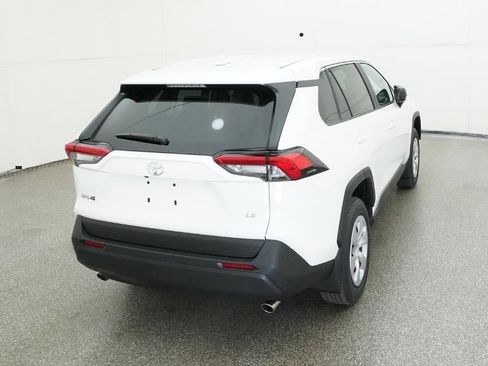 New 2025 Toyota RAV4 LE image 8
