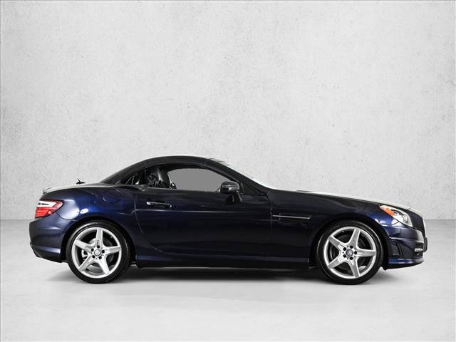 Used 2013 Mercedes-Benz SLK 250 image 4