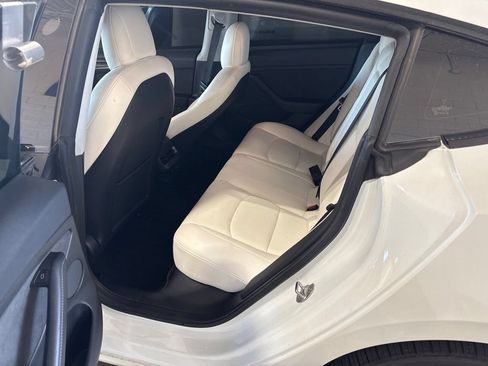 Used 2022 Tesla Model 3 Long Range AWD/4WD image 6