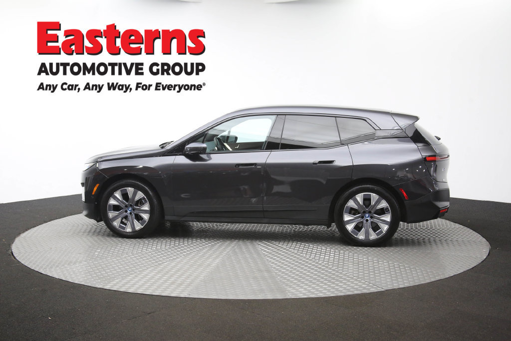 Used 2024 BMW iX xDrive50 AWD/4WD image 61