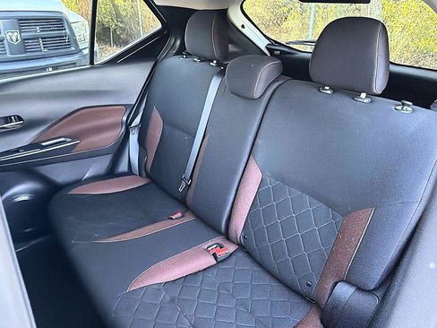 Used 2019 Nissan Kicks SR FWD image 13