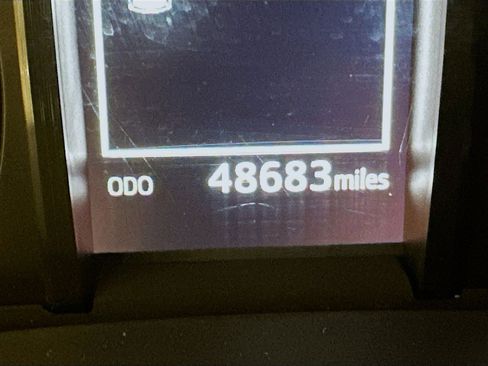 Used 2024 Toyota 4Runner SR5 Premium image 19