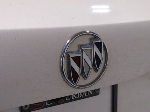 Used 2022 Buick Envision Essence w/ Sport Touring Package image 12