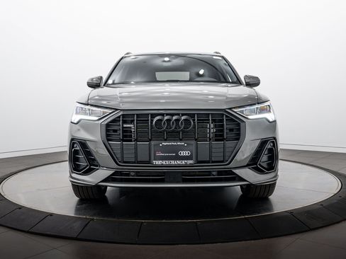 Certified 2025 Audi Q3 2.0T Premium w/ Convenience Package AWD/4WD image 22