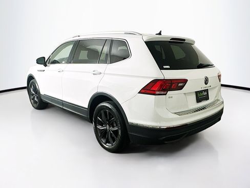 Used 2022 Volkswagen Tiguan SE image 5