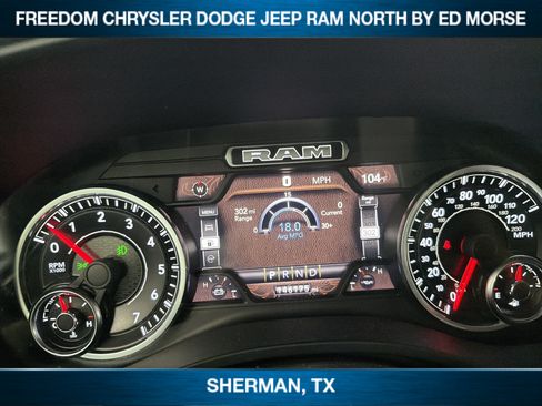 Used 2022 RAM 1500 Laramie AWD/4WD image 12