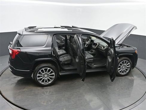 Certified 2023 GMC Acadia Denali w/ LPO, Floor Liner Package image 67