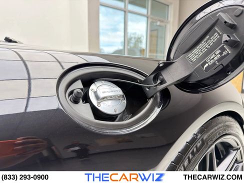 Used 2019 Porsche 911 Turbo S image 26