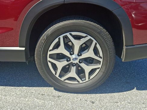 Certified 2024 Subaru Forester Premium AWD/4WD image 7