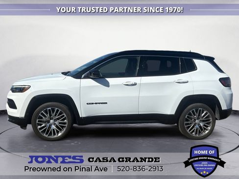Used 2023 Jeep Compass Limited w/ Elite Group AWD/4WD image 3