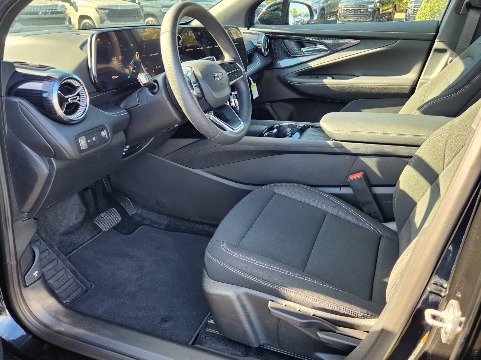 New 2026 Chevrolet Blazer EV LT w/ Midnight/Sport Edition FWD image 5