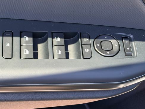 Certified 2025 Kia K4 LXS image 7