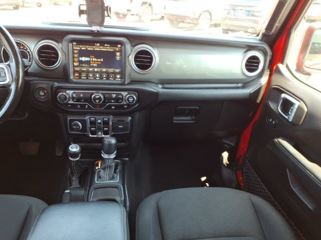 Used 2023 Jeep Wrangler Unlimited Sahara w/ LED Lighting Group AWD/4WD image 20