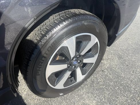Used 2018 Subaru Forester 2.5i Premium AWD/4WD image 27
