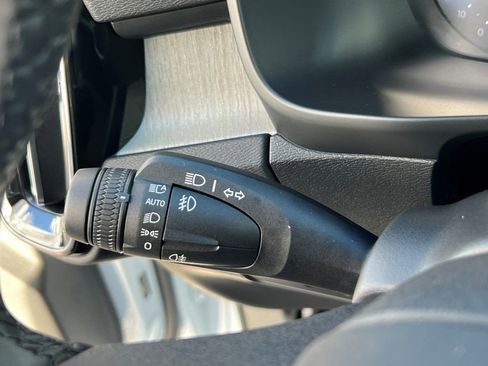 Used 2026 Volvo XC40 B5 Plus w/ Protection Package Premier image 36