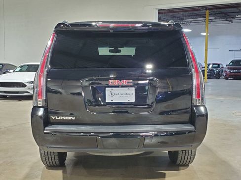 Used 2016 GMC Yukon SLE image 11