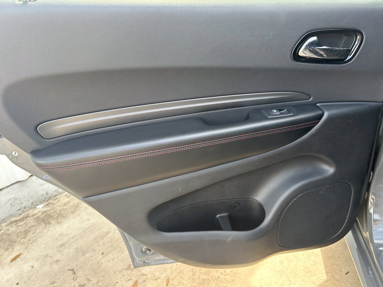 Used 2023 Dodge Durango GT RWD image 12