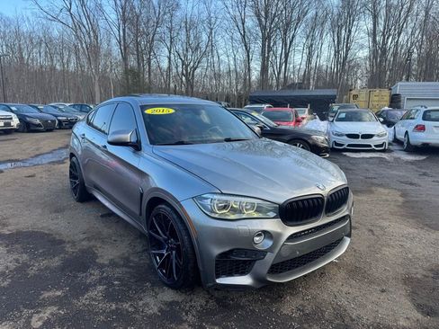 Used 2015 BMW X6 M image 3