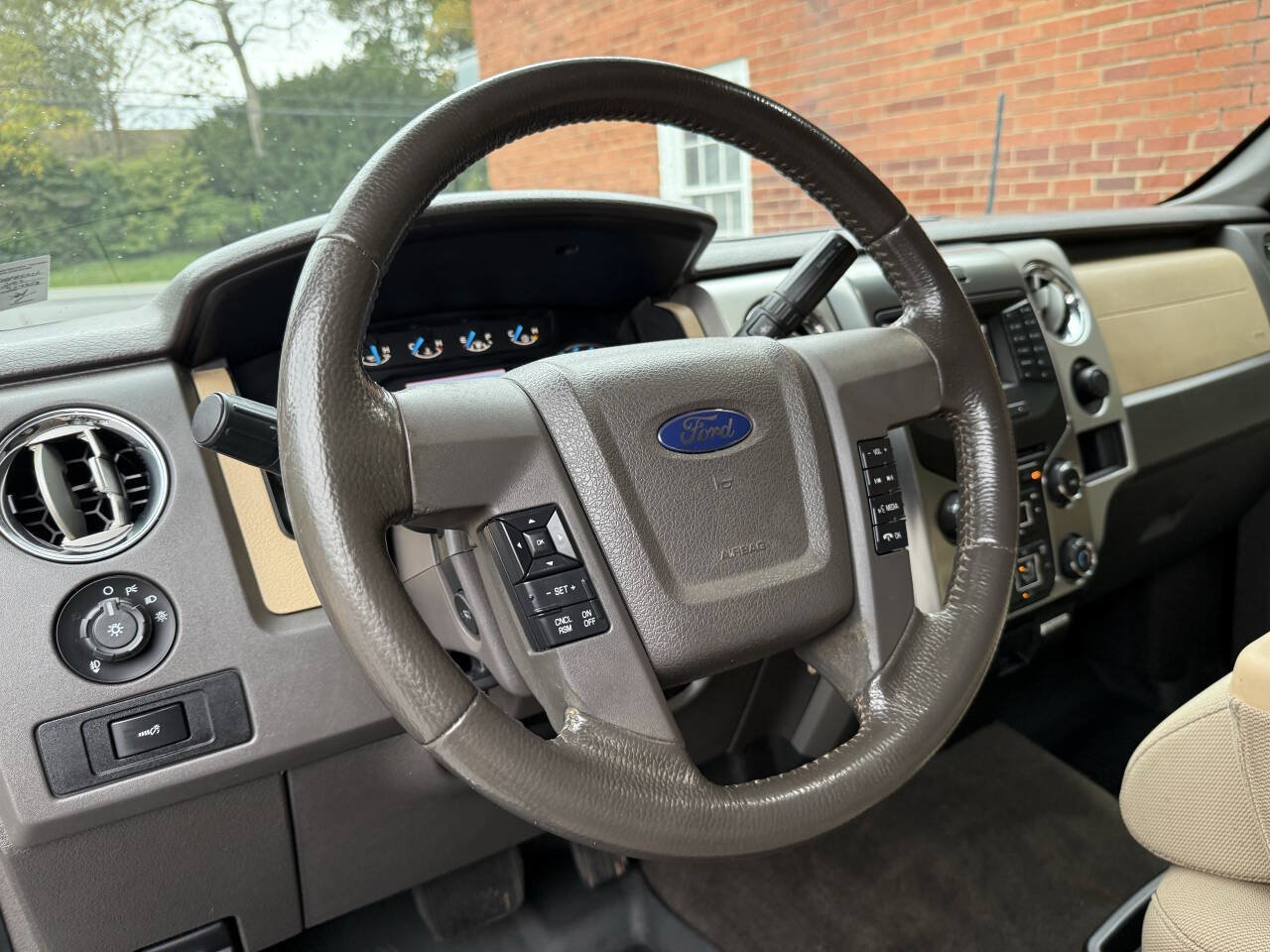 Used 2013 Ford F150 XLT w/ XLT Chrome Pkg AWD/4WD image 10