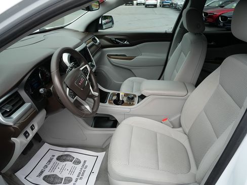 Used 2021 GMC Acadia SLE w/ Driver Convenience Package AWD/4WD image 10