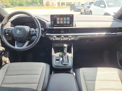Used 2023 Honda CR-V Sport Touring image 9