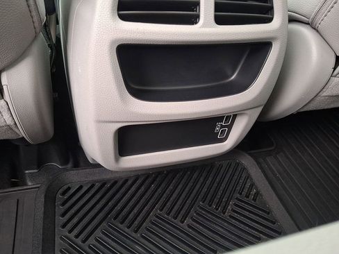 Used 2020 Honda Ridgeline RTL-E image 11