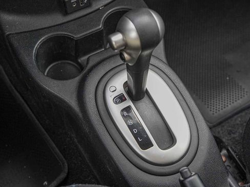 Used 2018 Nissan Versa Note SV image 20