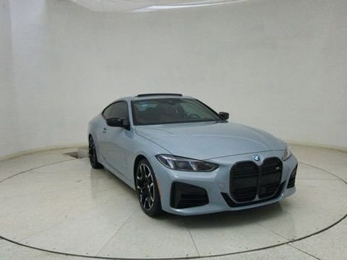 Used 2026 BMW M440i Coupe RWD image 59