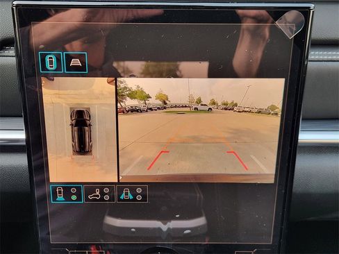 New 2026 GMC Terrain Elevation w/ Technology Package II image 12