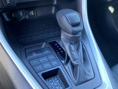 Used 2024 Toyota RAV4 XLE image 35