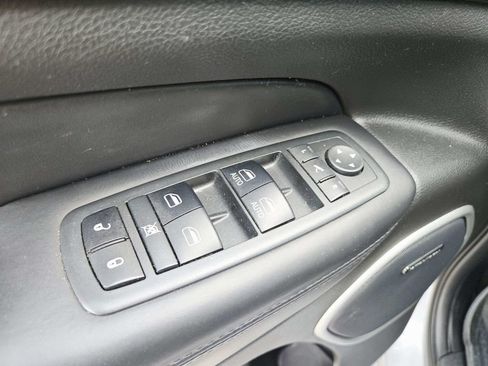 Used 2018 Jeep Grand Cherokee High Altitude AWD/4WD image 34
