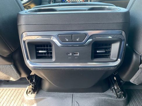 Used 2022 Chevrolet Silverado 1500 LTZ w/ Technology Package image 26