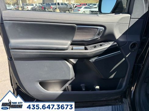 Used 2025 Ford Expedition Max Platinum AWD/4WD image 12