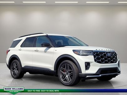 Used 2025 Ford Explorer ST-Line w/ Premium Package