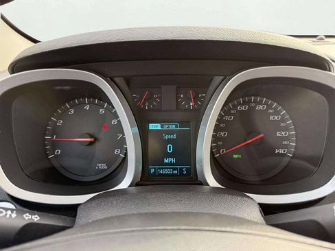 Used 2017 Chevrolet Equinox LT w/ Convenience Package image 18