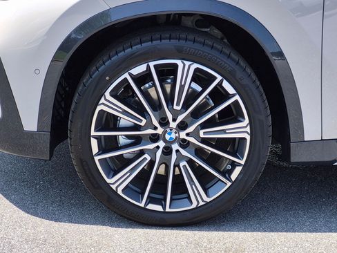 New 2027 BMW X1 xDrive28i AWD/4WD image 10