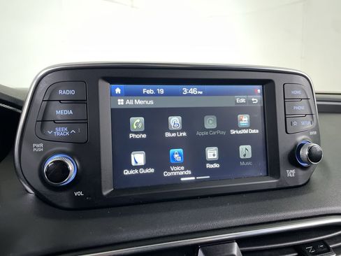 Used 2020 Hyundai Santa Fe SEL image 14