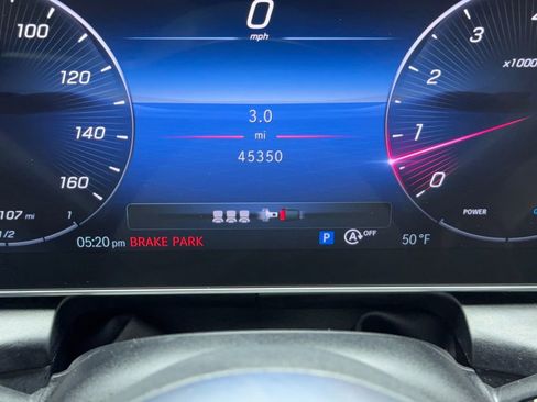 Used 2024 Mercedes-Benz GLC 300 GLC 300 NAV,CAM,PANO,HTD STS,B image 21