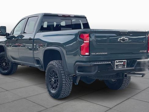 Used 2026 Chevrolet Silverado 2500 ZR2 image 12