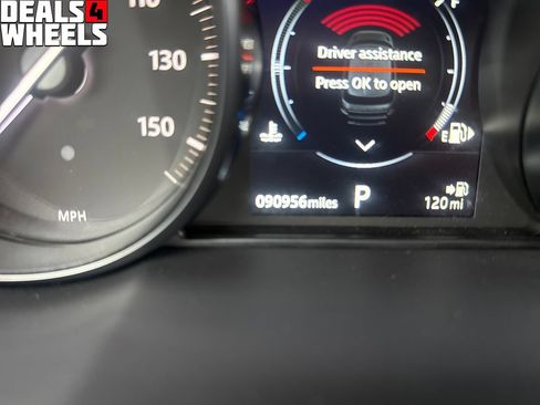 Used 2019 Land Rover Range Rover Evoque HSE AWD/4WD image 16